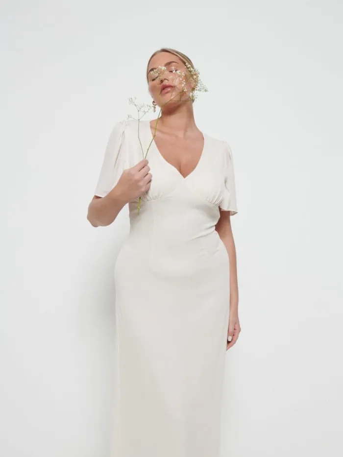 Pretty Lavish Chiffon Bridesmaid Dresses Women Edie Chiffon Maxi Bridesmaids Dress Champagne