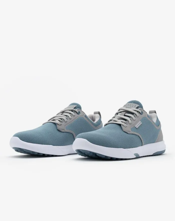 Shoes THE DAILY PRO HYBRID SHOE Provincial Blue TravisMathew Casual Shoes