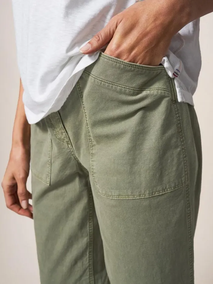 White Stuff TROUSERS Tessa Chino Mid Green 8211 Women White Stuff TROUSERS Tessa Chino Mid Green 8211 Women